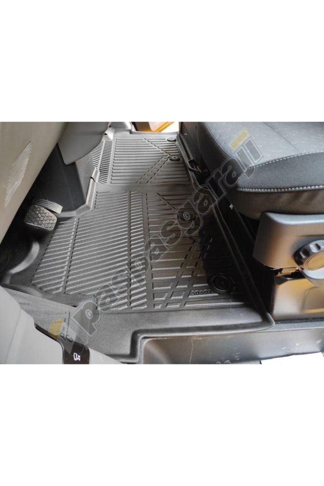 Ford Tourneo Custom (MANUEL) 3d Havuzlu Maxi Paspas, 2024-