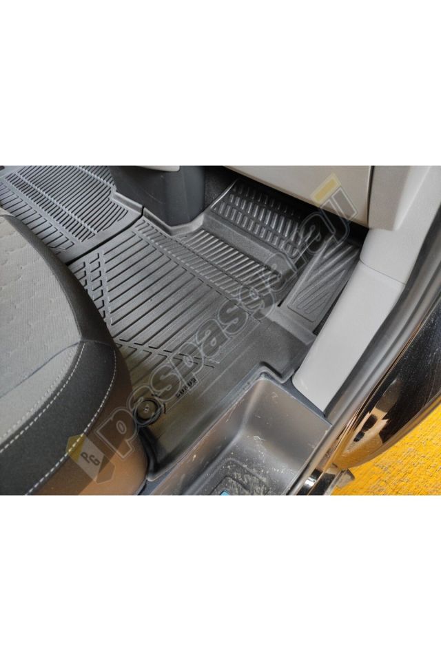 Ford Tourneo Custom (MANUEL) 3d Havuzlu Maxi Paspas, 2024-