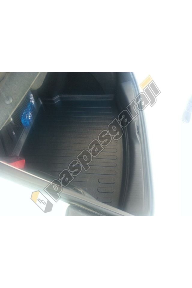 Renault Megane 3 Hb 2009-2015 Yılları Arası Bagaj Havuzu